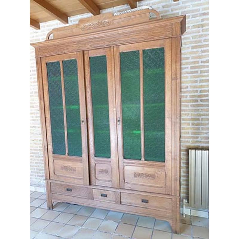 oude bibliotheekkast