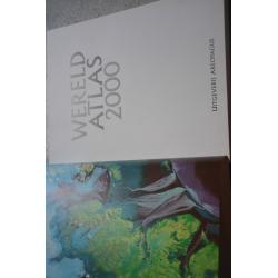 184. Boek: Wereldatlas 2000 - verzending inbegrepen