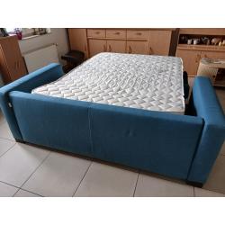 Zeer mooie zetel met zetelbed in perfecte staat