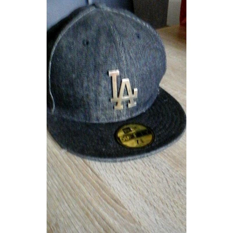 New Era L.A. pet