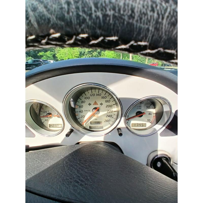 Zeer mooie en verzorgde Mercedes SLK 200