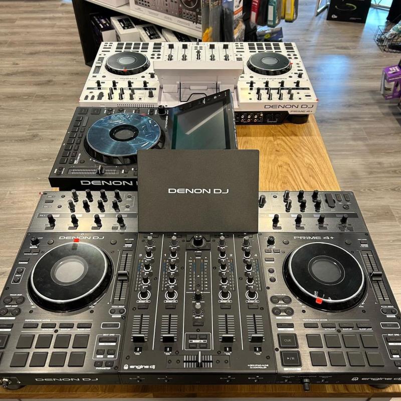 Verkoop Nieuwe Denon DJ Prime 4+W , Denon Dj Sc6000 Prime, Denon DJ X1800 Prime Mixer , AlphaTheta Euphonia, Pioneer DJM-V10-LF, Pioneer DJM-V10 Mixer, Pioneer DJM-S11 DJ Mixer