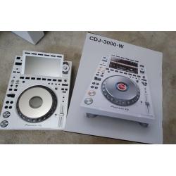 Verkauft Nieuwe DJ SET 2x Pioneer DJ CDJ-3000-W +1 DJM-900NXS2-W Limited Edition/ 2x Pioneer DJ CDJ 3000 +1x Pioneer DJM-A9 Mixer, 2x Pioneer CDJ-3000 +1x AlphaTheta Euphonia, Pioneer Opus-Quad, Pioneer XDJ-XZ, Pioneer XDJ-XZ-W, Pioneer DJ-XDJ-RX3