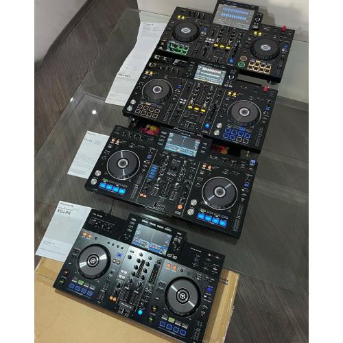 Verkauft Pioneer DJ XDJ-RX3, Pioneer XDJ-XZ, Pioneer OPUS-QUAD, AlphaTheta XDJ-AZ, Pioneer DDJ-RZX, Pioneer DDJ-FLX10, Pioneer DDJ-1000, Pioneer DDJ-1000SRT, Pioneer DJ DDJ-REV7, Pioneer DDJ-800, Pioneer CDJ-3000, Pioneer DJ DJM-A9, Pioneer CDJ 2000NXS2