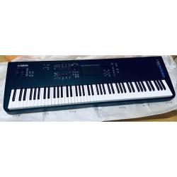 Nieuw Yamaha Montage 8, Yamaha MODX8+, Yamaha PSR-SX900/PSR-A5000, Yamaha Tyros5 76-toetsen, Yamaha Genos2 76-toetsen, Yamaha Genos 76-toetsen, Korg Pa5X88 88 toetsen/76 toetsen, Korg Pa4X 76 toetsen / Korg Pa4X76 ORIENTAL MG2