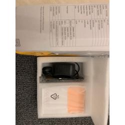 NIEUW: Smart Beamer + Scherm-Gordijn + Beamer Staander