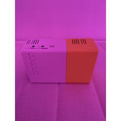 NIEUW: Smart Beamer + Scherm-Gordijn + Beamer Staander