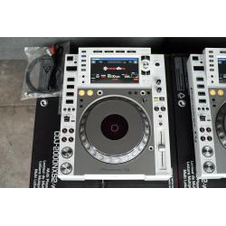 Koop Pioneer DJ 2x Pioneer Cdj-2000Nxs2W +1x Djm-900Nxs2W + Hdj-2000 Mk2 + Rmx-1000-W / 2x Pioneer cdj-tour1 +1xPioneer djm-tour1-dj-pakket