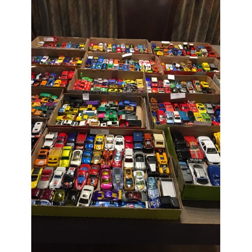 Miniatuur autos, vrachtwagens, taxi’s, racewagens ...