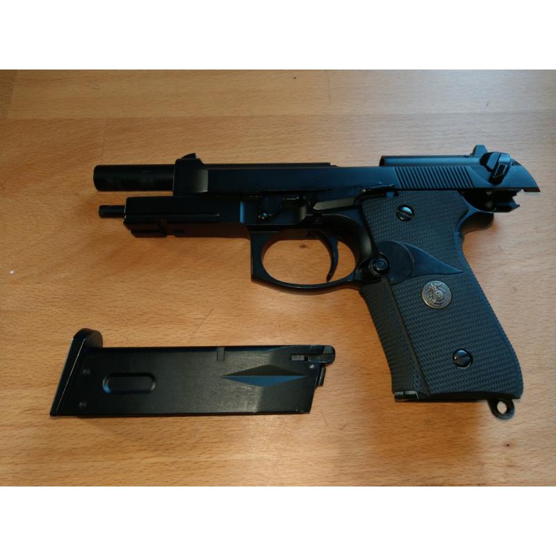 Airsoft gun